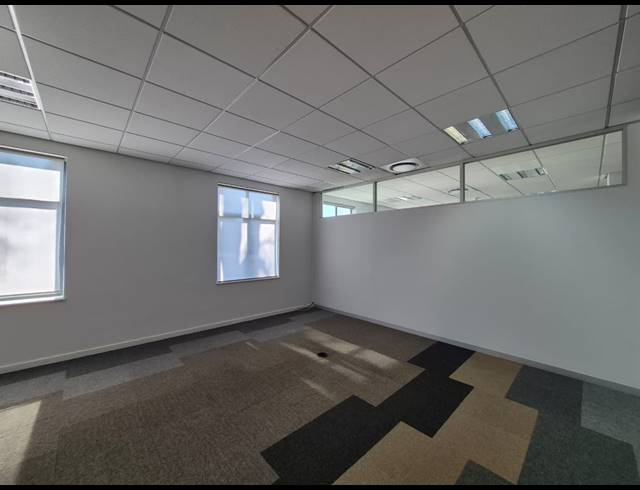 359M² OFFICE TO LET IN ILLOVO